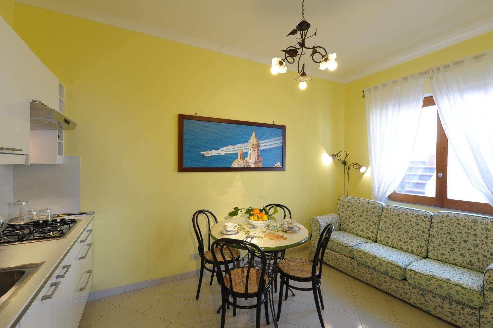Apart-hotel Il Giardino Dei Limoni *